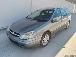 Cinza Usado 2004 Citroën C5 Exclusive | € 2.990