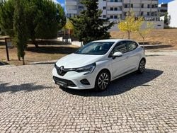 Branco Usado 2022 Renault Clio V | € 14.990 (Bom preço)
