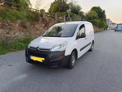 Branco Usado 2017 Citroën Berlingo Monovolume | € 11.500 (Preço justo)