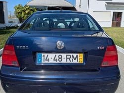 Usado 2001 VW Bora Sedan | € 3.500