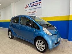 Azul Usado 2011 Peugeot iON Citadino | € 5.950
