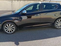 Usado 2010 Alfa Romeo Giulietta Citadino | € 6.500 (Preço elevado)