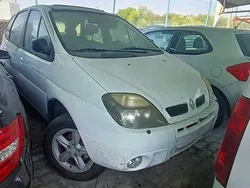 Usado 2000 Renault Scénic Monovolume | € 2.000