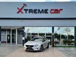 Cinza Usado 2019 Volvo V40 Momentum Carrinha | € 19.750 (Preço elevado)