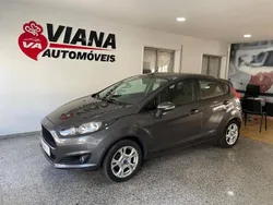 Cinza Usado 2016 Ford Fiesta Trend Citadino | € 8.990 (Preço justo)