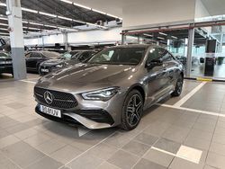 Cinza Usado 2025 Mercedes CLA250e AMG line Sedan | € 47.700 (Preço elevado)
