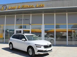 Branco Usado 2023 Skoda Kamiq Ambition SUV | € 20.490