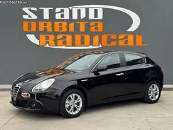 Preto Usado 2011 Alfa Romeo Giulietta Distinctive Citadino | € 7.450 (Bom preço)