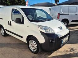 Branco Usado 2015 Peugeot Bipper Van | € 6.500 (Preço justo)
