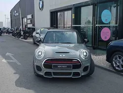Cinzento Usado 2017 Mini John Cooper Works Citadino | € 29.990 (Preço justo)