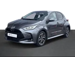 Cinza (pintura metalizada) Usado 2022 Toyota Yaris | € 23.990 (Preço justo)