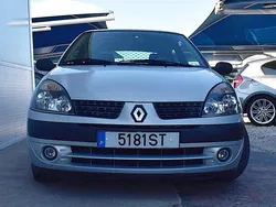 Cinzento Usado 2001 Renault Clio II | € 1.950 (Preço justo)