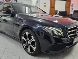 Mercedes 220