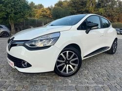 Branco Usado 2015 Renault Clio IV | € 11.900 (Preço justo)