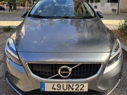 Usado 2018 Volvo V40 Carrinha | € 19.500