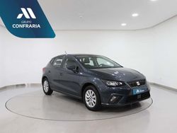 Cinzento Usado 2024 Seat Ibiza | € 17.630 (Preço justo)