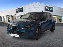 Azul navigli Usado 2024 Alfa Romeo Junior Edizione Speciale SUV | € 38.900