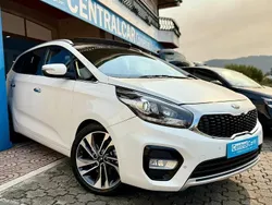 Branco Usado 2018 Kia Carens Monovolume | € 16.950 (Preço justo)