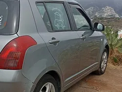 Usado 2005 Suzuki Swift Sedan | € 4.200
