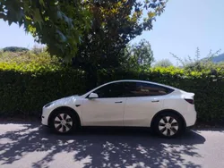 Branco Usado 2023 Tesla Model Y SUV | € 32.000 (Super Preço)