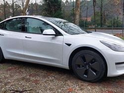 Branco Usado 2022 Tesla Model 3 Sedan | € 29.900 (Bom preço)