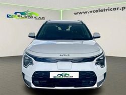 Branco Usado 2023 Kia e-Niro SUV | € 28.250 (Preço justo)