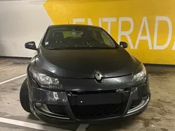 Cinzento Usado 2011 Renault Mégane III Citadino | € 6.200 (Preço justo)