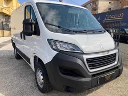 Branco Usado 2020 Peugeot Boxer Van | € 17.450 (Bom preço)