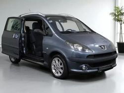 Outra Usado 2007 Peugeot 1007 Citadino | € 3.900