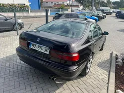Preto Usado 1997 Honda Accord LS Sedan | € 1.500