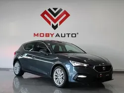 Cinzento Usado 2021 Seat Leon XCELLENCE Citadino | € 21.900 (Preço justo)