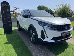 Branco Usado 2021 Peugeot 3008 Allure SUV | € 19.900 (Bom preço)