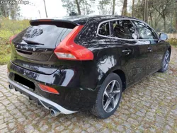 Preto Usado 2014 Volvo V40 R-Design Carrinha | € 12.750 (Preço justo)