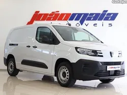 Branco Usado 2024 Peugeot Partner Monovolume | € 23.500 (Caro)