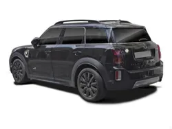 Vermelho Usado 2023 Mini Cooper SE Classic Citadino | € 37.900