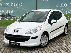 Branco Usado 2009 Peugeot 207 Van | € 4.500