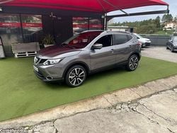 Cinza Usado 2017 Nissan Qashqai SUV | € 15.950 (Preço justo)