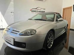 Cinzento Usado 2004 MG F Cabrios | € 12.500