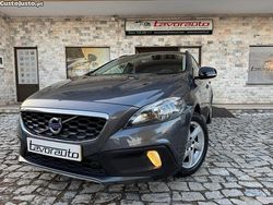 Cinza Usado 2013 Volvo V40 CC Momentum Carrinha | € 13.500 (Preço justo)