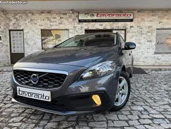 Cinza Usado 2013 Volvo V40 CC Momentum Carrinha | € 13.500 (Preço justo)