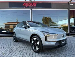 Cinzento Usado 2024 Volvo EX30 SUV | € 36.000 (Preço elevado)