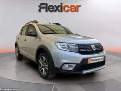 Cinza Usado 2019 Dacia Sandero Stepway Citadino | € 12.490 (Preço justo)