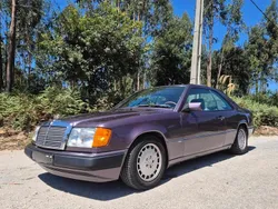 Outra Usado 1991 Mercedes 230 | € 11.000