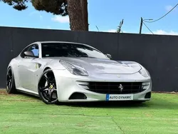 Cinzento Usado 2013 Ferrari FF Coupé | € 155.000