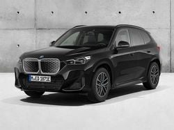 Preto sapphire metalizada Novo 2025 BMW iX1 Comfort Edition SUV | € 58.465 (Bom preço)