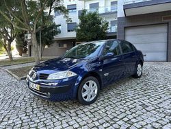 Usado 2005 Renault Mégane II Sedan | € 3.250 (Preço elevado)