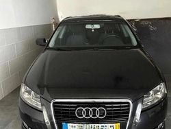 Cinzento Usado 2010 Audi A3 Citadino | € 6.850 (Bom preço)