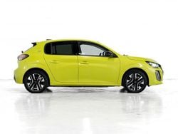 Verde Usado 2023 Peugeot e-208 Style Citadino | € 20.490 (Preço justo)