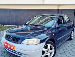 Usado 2001 Opel Astra Sedan | € 1.499 (Bom preço)