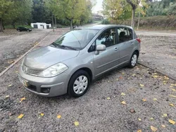Cinzento Usado 2008 Nissan Tiida Acenta | € 3.990